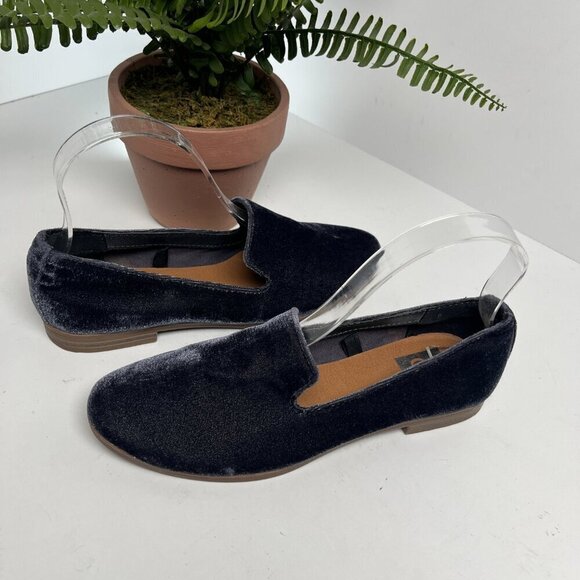DV Dolce Vita Blue Grey Velvet Archer Loafer Womens Slip On Flat Size 6 - Picture 3 of 9